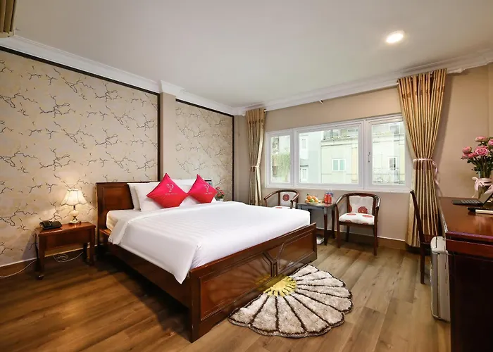 Pink Boutique Ben Thanh Hotel